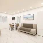 Гостьовий будинок Premium 3*