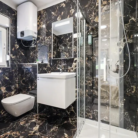 Premium بيت ضيافة 3*