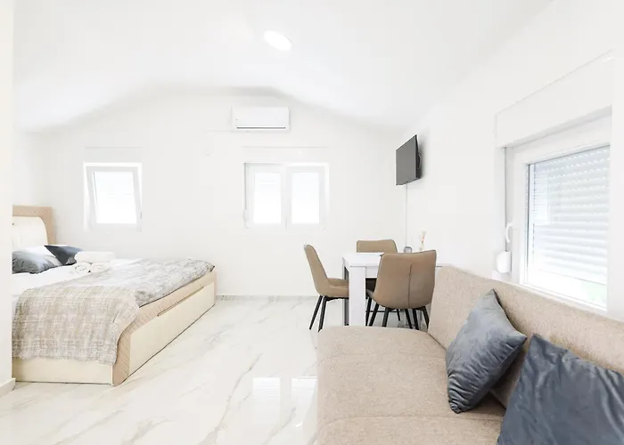 Guest house Premium Zadar